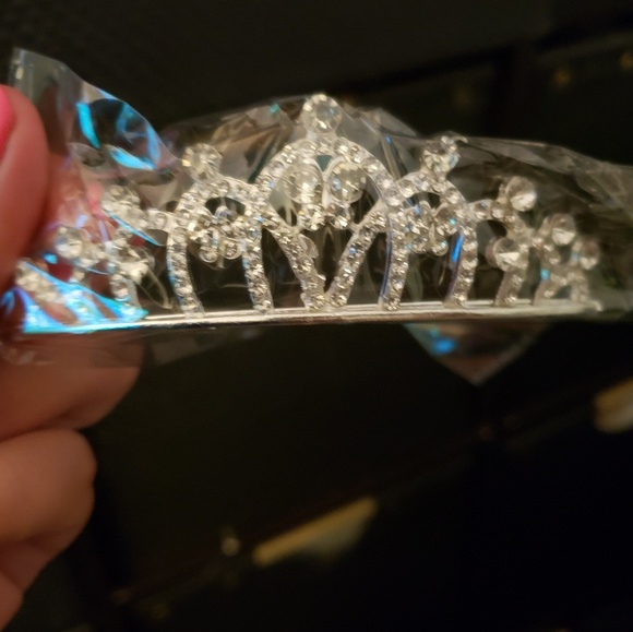 Other - Butterfly tiara